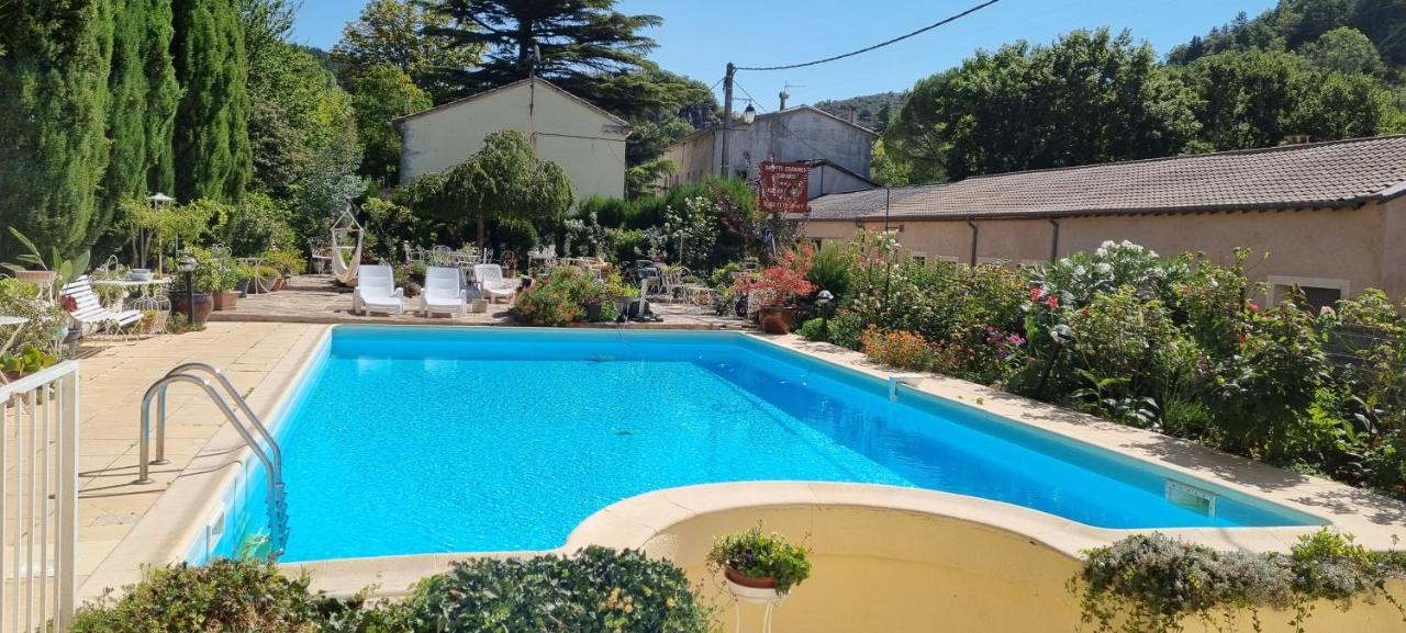 Manoir De Gravezon Bed & Breakfast Lunas  Exterior photo